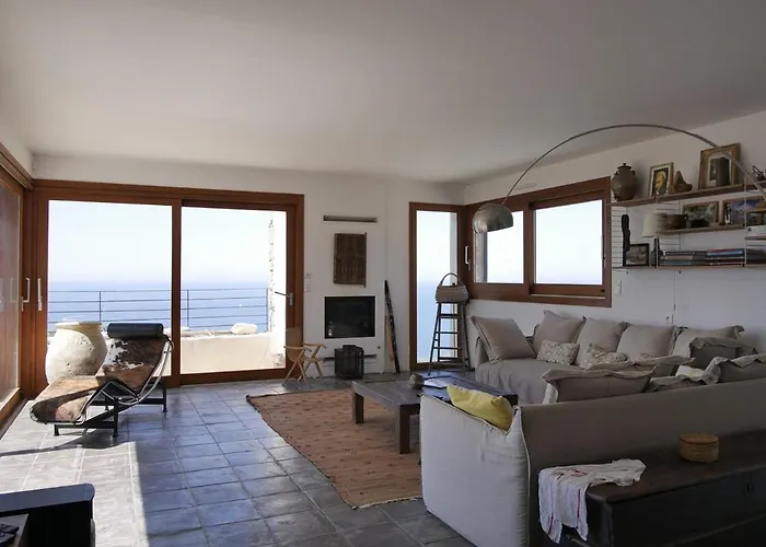 Luciola, With Sea View And Sunset Willa
